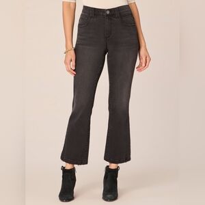 Democracy "Ab"Technology Cropped Itty Bitty Flare Black Jeans Size 4